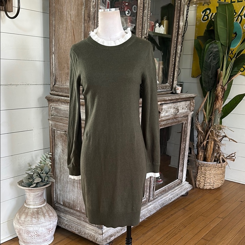 BODEN KNIT RUFFLE TRIM DRESS 6 NEW